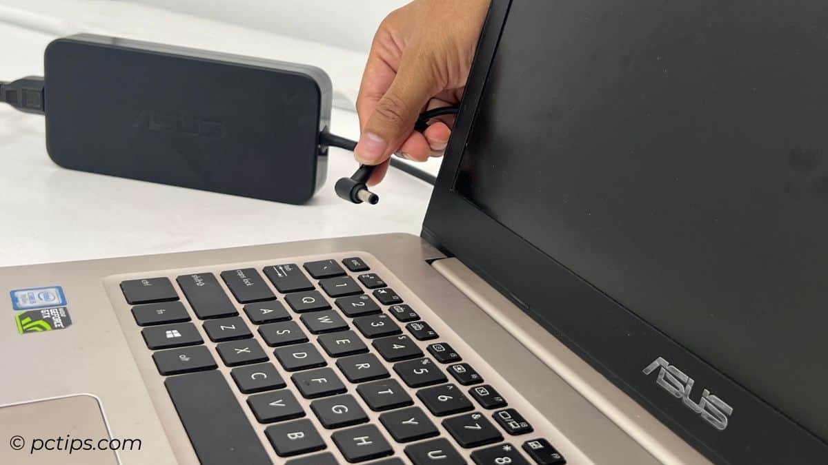 Should You Leave Your Laptop Plugged In?